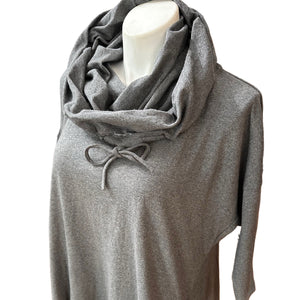 Removable Collar Tunic Top Gray