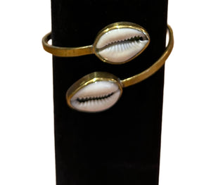 Handmade Adjustable Cowrie Shell & Brass Bracelet